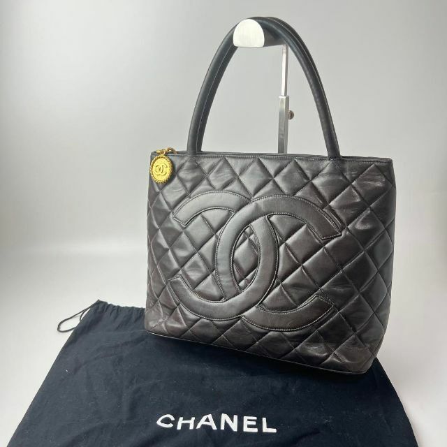 シャネル CHANEL 復刻トート マトラッセ ラムスキン ビンテージ