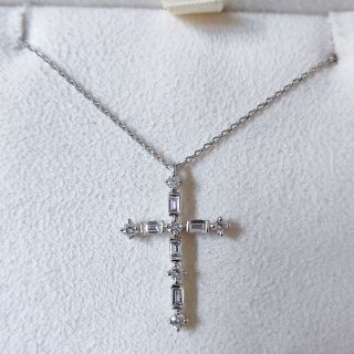 スタージュエリー(STAR JEWELRY)のスタージュエリー ダイヤモンド クロス ネックレス Pt950 0.27ct(ネックレス)