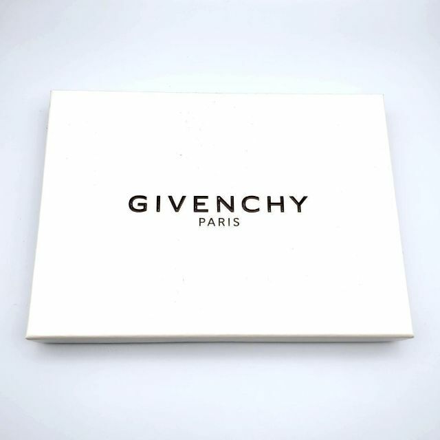 GIVENCHY(ジバンシィ)の極美品【ジバンシー】ミニポーチ BK603P レディースのファッション小物(ポーチ)の商品写真