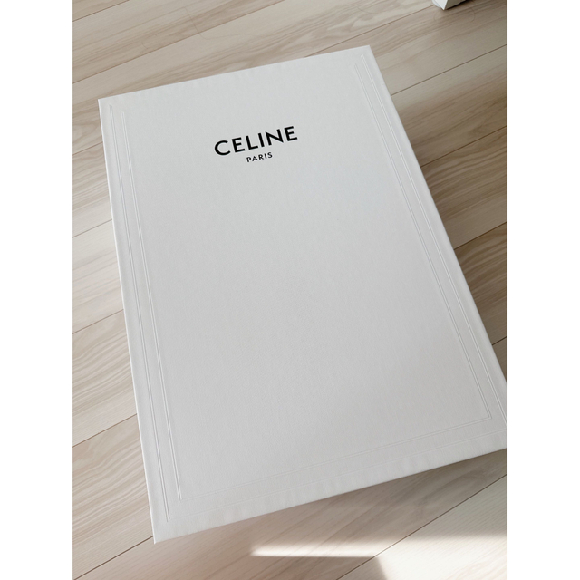 celine(セリーヌ)のセリーヌ　レースアップ　ファーブーツ レディースの靴/シューズ(ブーツ)の商品写真