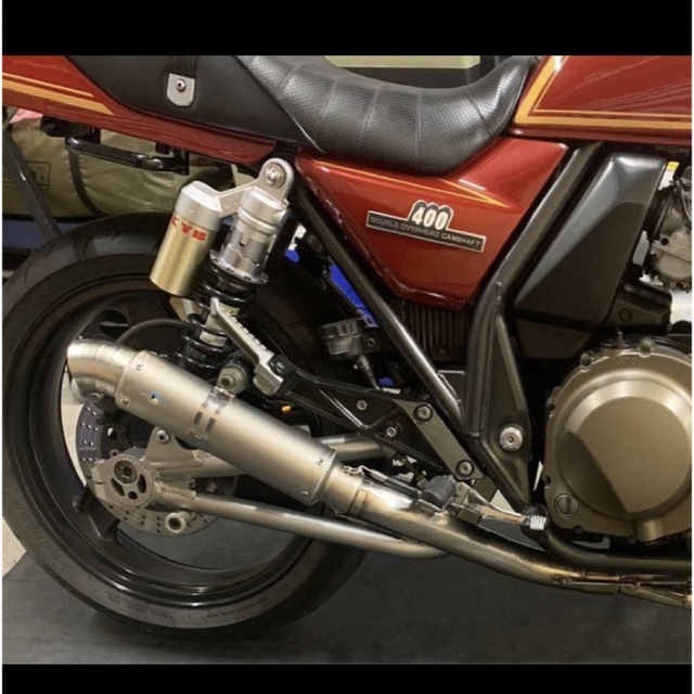 カワサキ(カワサキ)のカワサキ　ZRX400  マフラー　セット　ZR400E  送料込み！ 自動車/バイクのバイク(パーツ)の商品写真
