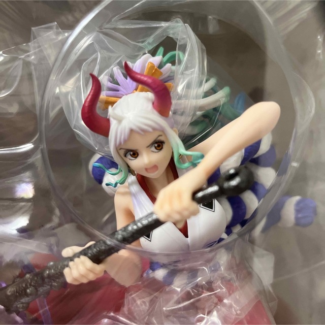 新品未開封 ワンピース フィギュアーツZERO ヤマト　-雷鳴八卦-