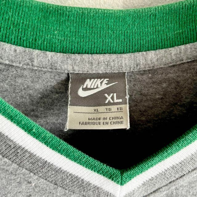 NIKE(ナイキ)の【ナイキ】XL レアデザイン ラグラン 刺繍ロゴ Tシャツ 緑グレー nike メンズのトップス(Tシャツ/カットソー(半袖/袖なし))の商品写真
