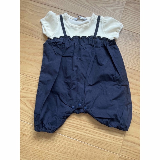 babyGAP(ベビーギャップ)のロンパース4枚セット キッズ/ベビー/マタニティのベビー服(~85cm)(ロンパース)の商品写真