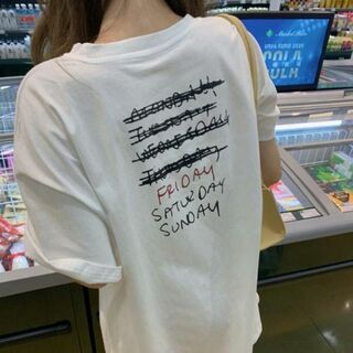 韓国風　レディース　おしゃれ　ホワイト半袖Tシャツ　XXLサイズ　【新品未使用】(Tシャツ(半袖/袖なし))