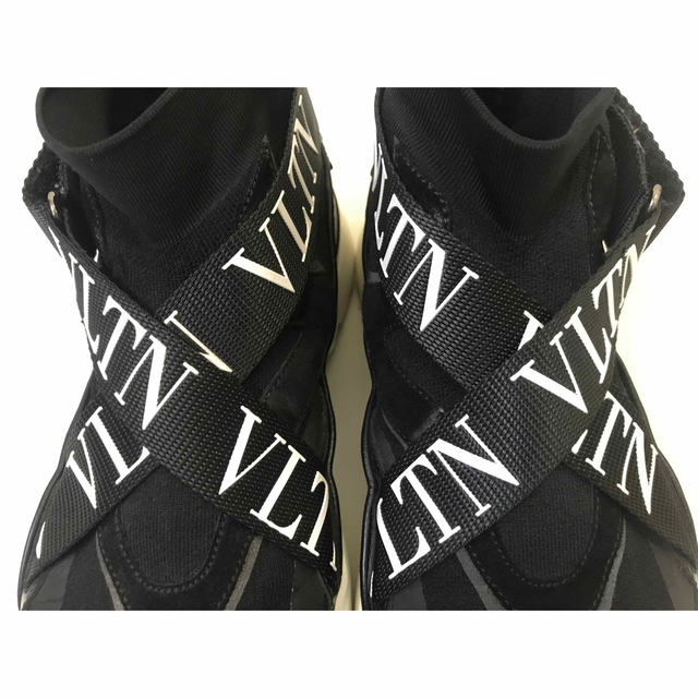 VALENTINO(ヴァレンティノ)の【大幅値下げ】VALENTINO スニーカー メンズの靴/シューズ(スニーカー)の商品写真