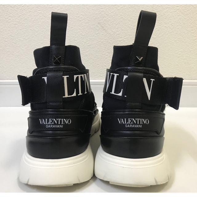 VALENTINO(ヴァレンティノ)の【大幅値下げ】VALENTINO スニーカー メンズの靴/シューズ(スニーカー)の商品写真