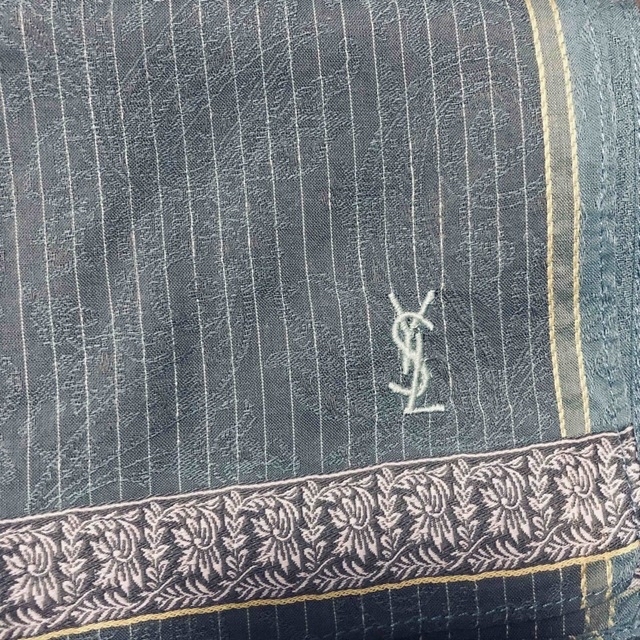 Yves Saint Laurent(イヴサンローラン)のイブサンローラン　ハンカチ　4枚セット　YSL  メンズのファッション小物(ハンカチ/ポケットチーフ)の商品写真