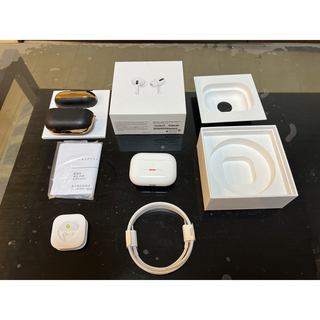 Apple - AirPods Pro MWP22J/A