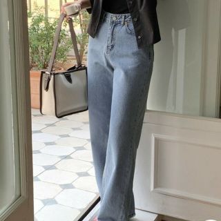 ザラ(ZARA)のデニムパンツ(デニム/ジーンズ)