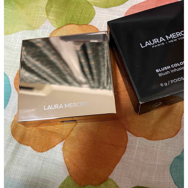 laura mercier(ローラメルシエ)のローラメルシエ  ブラッシュカラー R1 コスメ/美容のベースメイク/化粧品(チーク)の商品写真