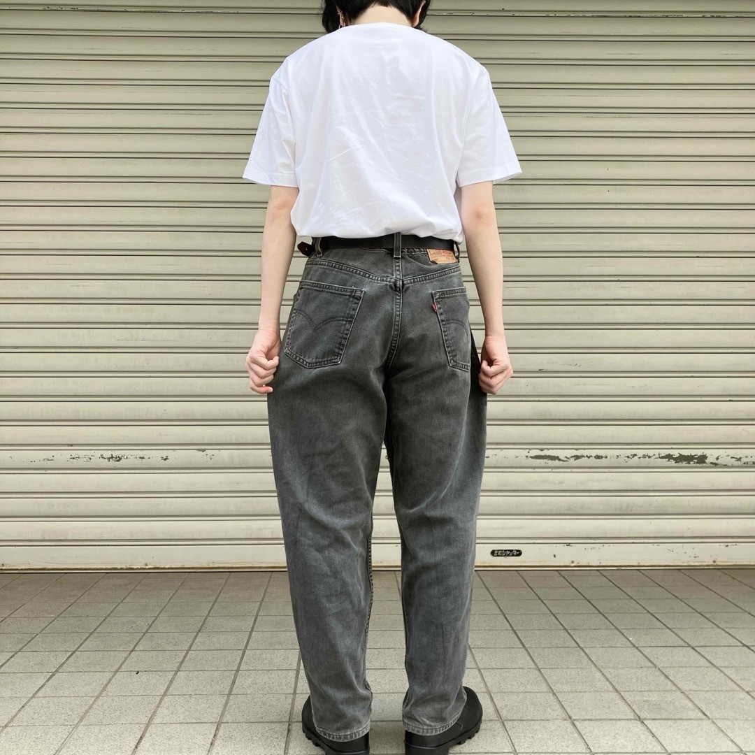 美品 30×32 505 サルファー 米国製 Levi´s ブラックデニムパンツ-