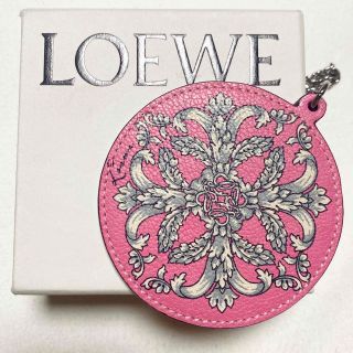 LOEWE - LOEWE バッグチャーム レザー 革 キーホルダー ストラップの ...