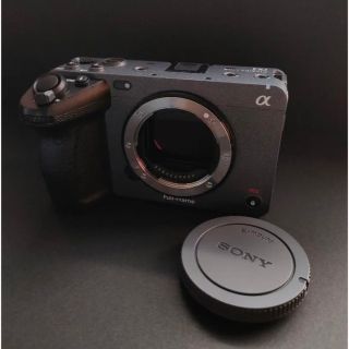 ソニー(SONY)の【美品】SONY FX3 CinemaLine「ILME-FX3」(ミラーレス一眼)