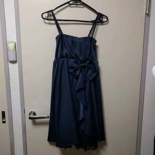 レストローズ(L'EST ROSE)のレストローズ 紺色ドレス（ワンピース）(ミディアムドレス)