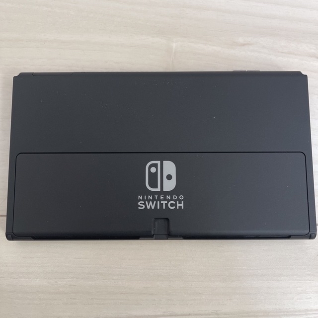 Nintendo Switch(ニンテンドースイッチ)のNintendo Switch 有機ELモデル　本体のみ エンタメ/ホビーのゲームソフト/ゲーム機本体(家庭用ゲーム機本体)の商品写真