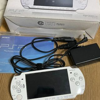 ソニー(SONY)のPSP-2000CW セラミック・ホワイト ジャンク(携帯用ゲーム機本体)