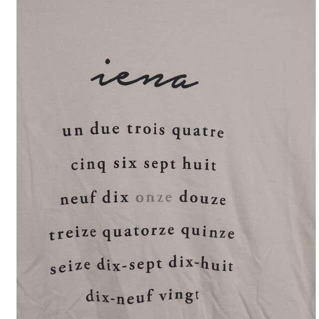IENA(イエナ)のIENA イエナ　ロゴTシャツ　半袖シャツ レディースのトップス(Tシャツ(半袖/袖なし))の商品写真