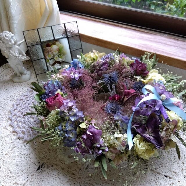 在庫あり/即出荷可】 ドライフラワーリース♥紫陽花にいだかれて♥W30cm前後 7 23撮影 ドライフラワーリース大きめ♥紫陽花にいだかれて5♥W30cm 8 3撮影