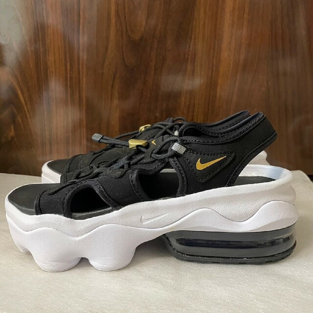 NIKE(ナイキ)のエアマックスココ　25cm レディースの靴/シューズ(サンダル)の商品写真