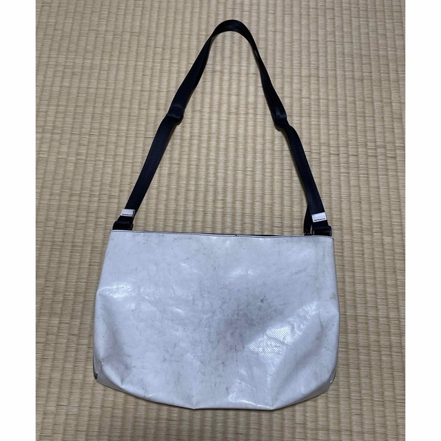 FREITAG Shoulderbag S F553 LOU ホワイト系 FREITAG Shoulderbag S F553 LOU ホワイト系
