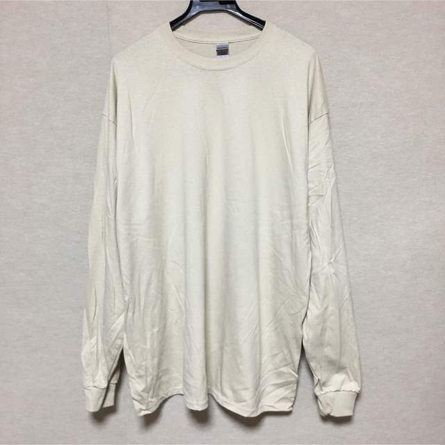 GILDAN(ギルタン)の新品 GILDAN ギルダン 長袖ロンT サンドベージュ 2XL メンズのトップス(Tシャツ/カットソー(七分/長袖))の商品写真