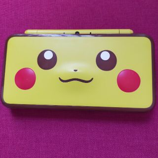 ニンテンドー2DS(ニンテンドー2DS)の2DS ピカチュウ バージョン(携帯用ゲーム機本体)