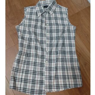 BURBERRY(シャツ/ブラウス(半袖/袖なし))のフリマアイテム一覧 BURBERRY(シャツ/ブラウス(半袖/袖なし))のフリマアイテム一覧