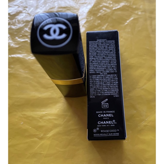 CHANEL(シャネル)のCHANEL ROUGE COCO コスメ/美容のスキンケア/基礎化粧品(リップケア/リップクリーム)の商品写真