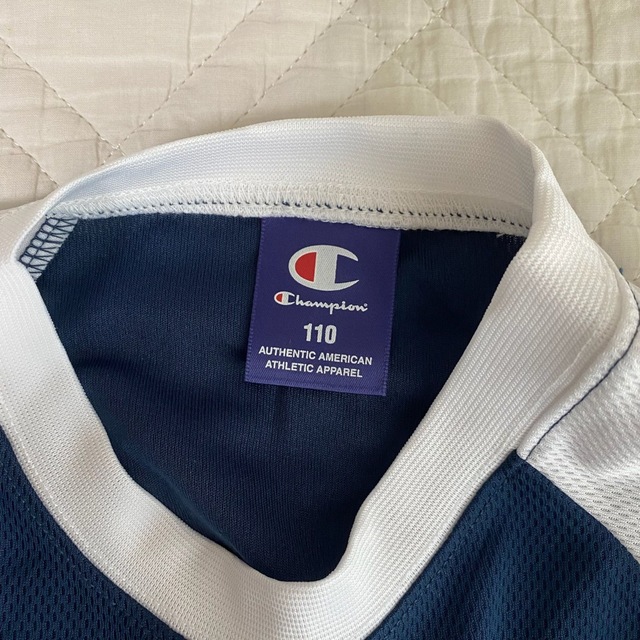 Champion(チャンピオン)の【新品未使用】チャンピオン　110cm Tシャツ キッズ/ベビー/マタニティのキッズ服男の子用(90cm~)(Tシャツ/カットソー)の商品写真