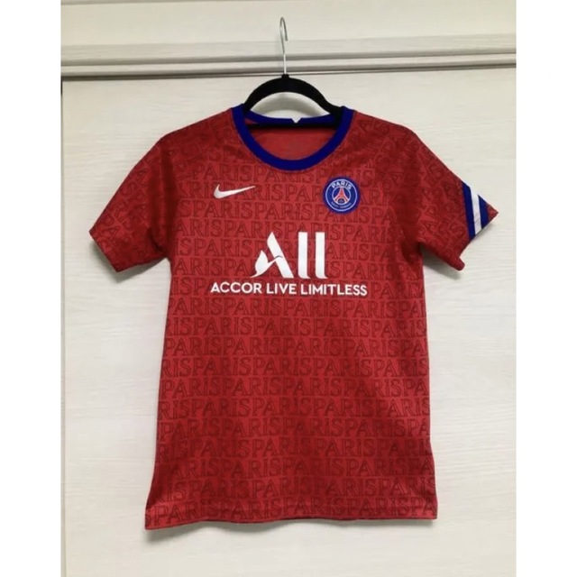 NIKE(ナイキ)のNIKE Paris Saint-Germain Away レプリカジャージー キッズ/ベビー/マタニティのキッズ服男の子用(90cm~)(Tシャツ/カットソー)の商品写真