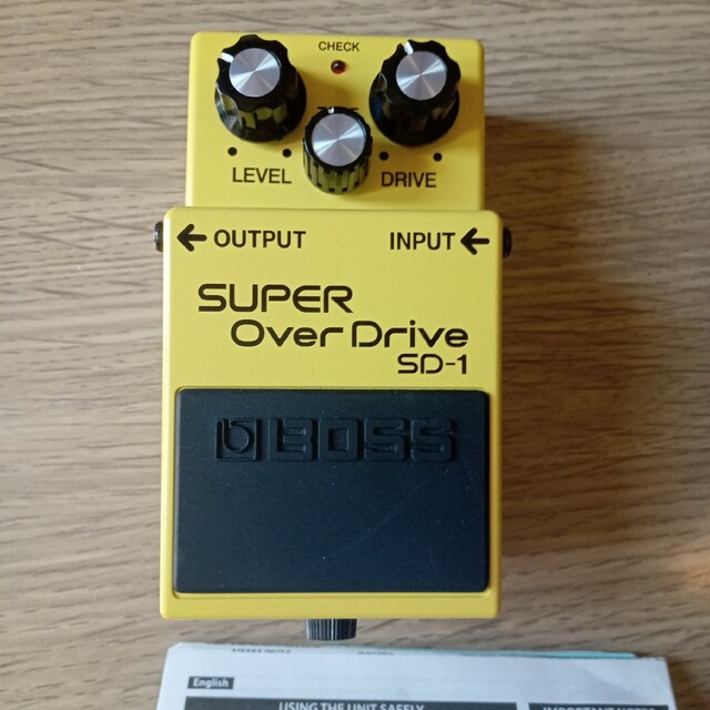 BOSS(ボス)の超美品　SD-1 (Super OverDrive) 楽器のレコーディング/PA機器(エフェクター)の商品写真