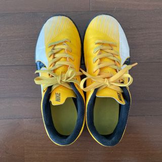 ナイキ(NIKE)のNIKE サッカー トレーニングシューズ 21㎝(シューズ)