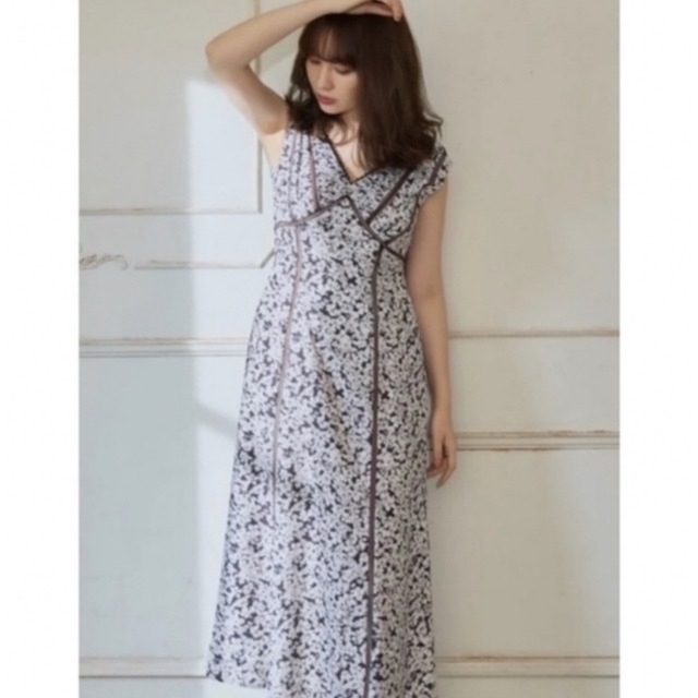 Her lip to(ハーリップトゥ)のherlipto Lace Trimmed Floral Dress  レディースのワンピース(ロングワンピース/マキシワンピース)の商品写真