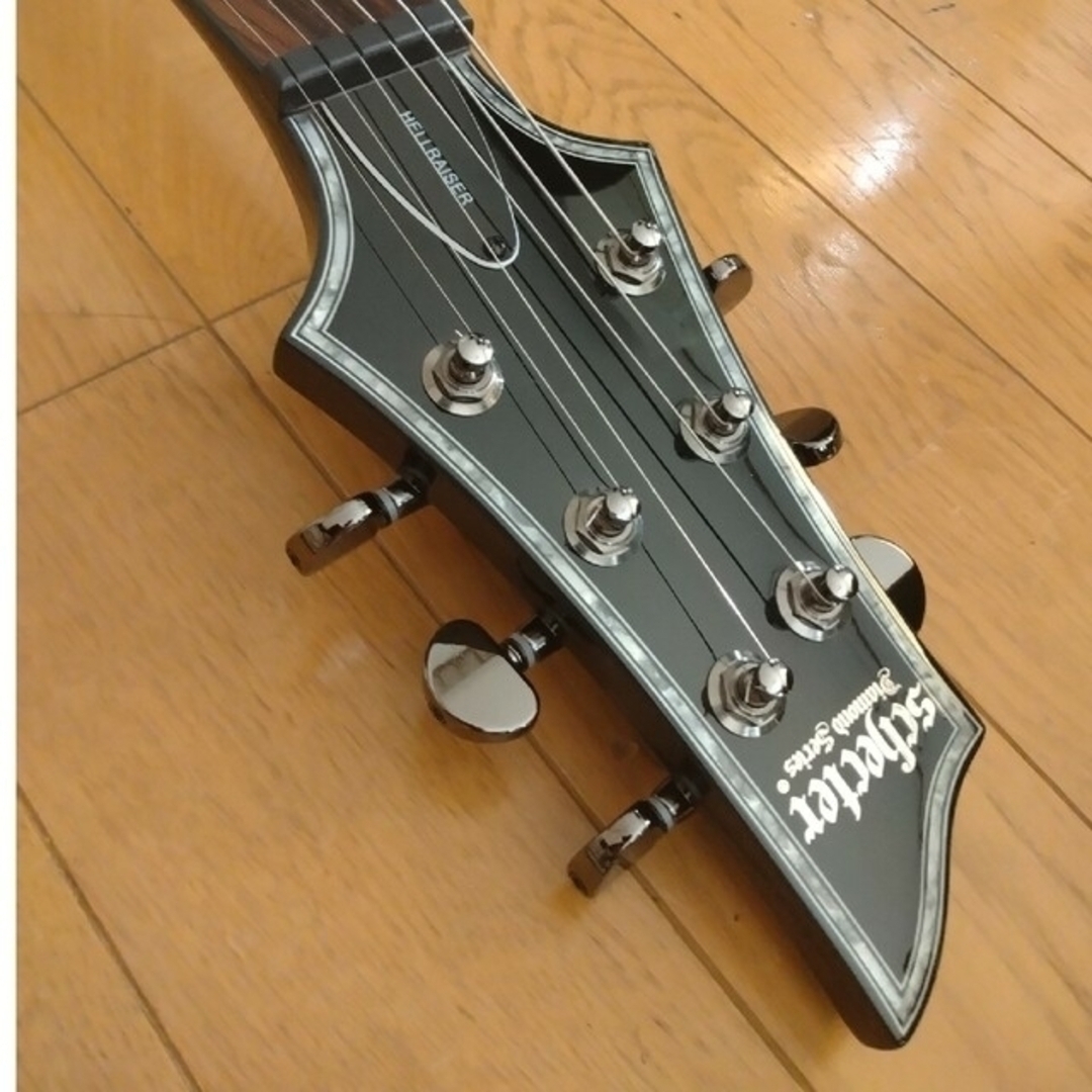 SCHECTER Diamond Series  HELLRAISER 楽器のギター(エレキギター)の商品写真