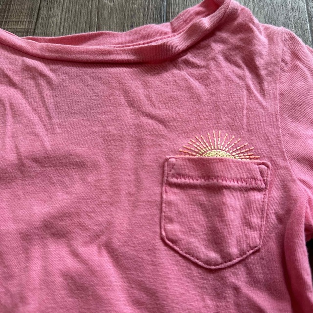 babyGAP(ベビーギャップ)のbaby gap ピンク　Tシャツ　80 キッズ/ベビー/マタニティのベビー服(~85cm)(Ｔシャツ)の商品写真