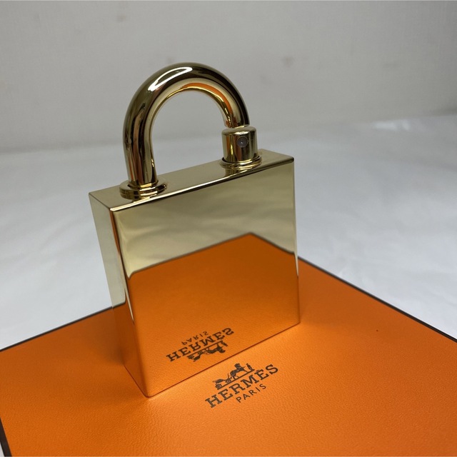 Hermes(エルメス)の美品　☆HERMES☆ ジュエルロック　カデナ コスメ/美容の香水(香水(女性用))の商品写真