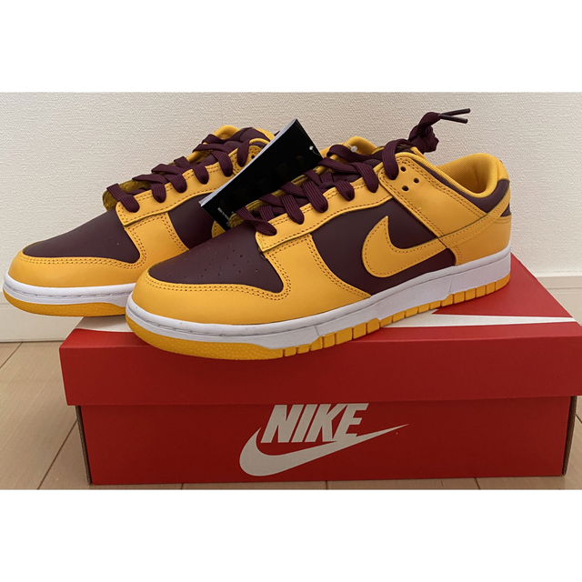 NIKE(ナイキ)のNike Dunk Low Retro University Gold 27cm メンズの靴/シューズ(スニーカー)の商品写真