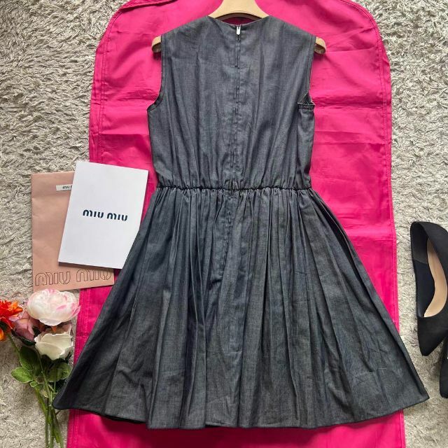 miumiu - 【美品】MIU MIU デニムフリルワンピース ノースリーブ 42 膝
