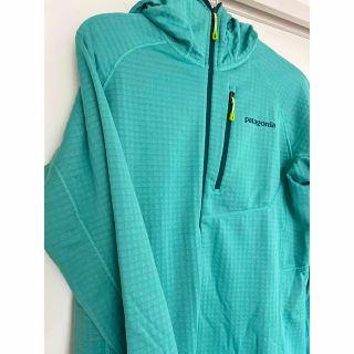 パタゴニア(patagonia)M's R1フーディー XS 40072SP13