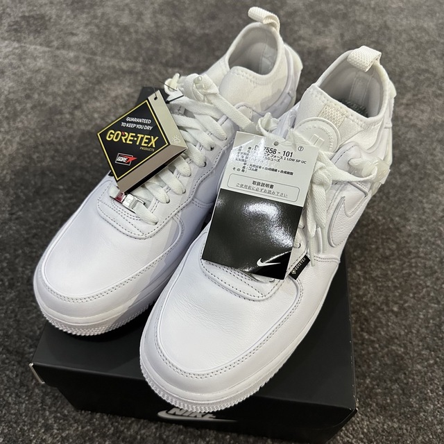 NIKE(ナイキ)のAIR FORCE 1 LOW SP UC US9 新品未使用 メンズの靴/シューズ(スニーカー)の商品写真