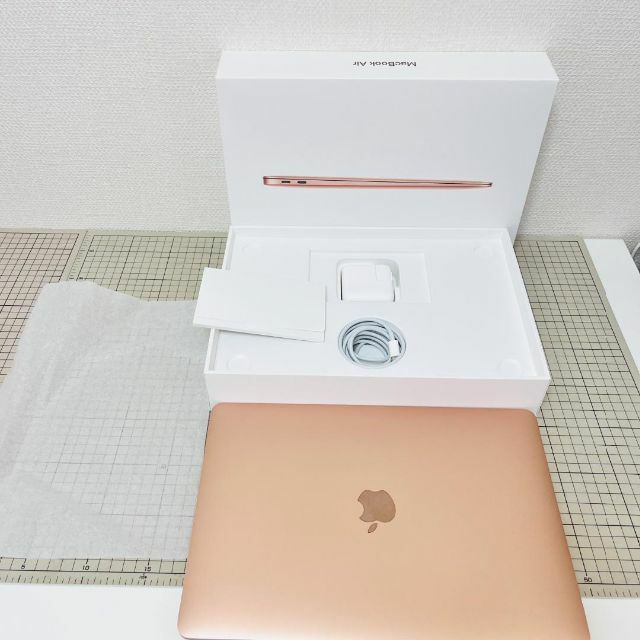 MACBOOK AIR MREE2J/A 初期化済 マックブック アップル | riomix.com.br