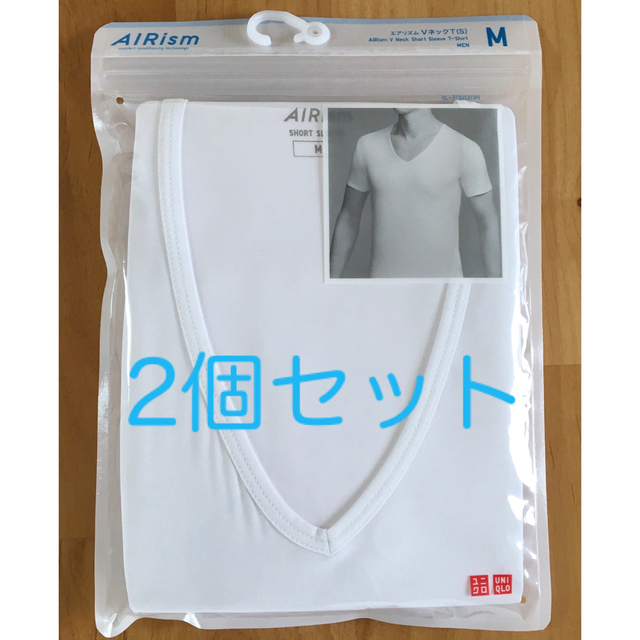 UNIQLO(ユニクロ)の☆新品未使用☆ ユニクロエアリズムvネックT半袖ホワイトm メンズのトップス(Tシャツ/カットソー(半袖/袖なし))の商品写真