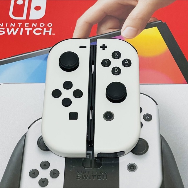 Nintendo Switch - 美品 Switch 有機EL モデルホワイト Nintendoの通販