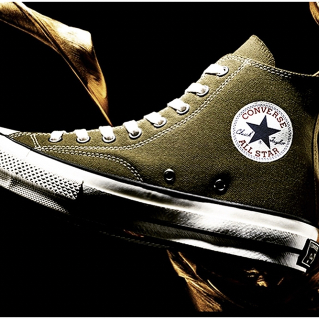 CONVERSE(コンバース)のコンバース　CHUCK TAYLOR CANVAS    HI オリーブ レディースの靴/シューズ(スニーカー)の商品写真