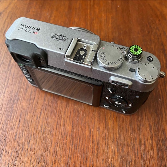 富士フイルム(フジフイルム)のFujifilm X100s 中古 スマホ/家電/カメラのカメラ(コンパクトデジタルカメラ)の商品写真