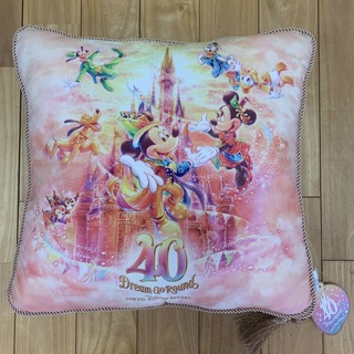 ディズニー40周年記念レインボーバルーンクッション☆新品タグ付き