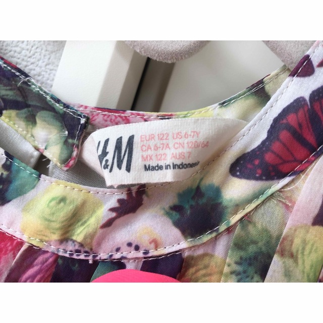 H&M(エイチアンドエム)のH&M キッズ　ワンピース ドレス 120cm キッズ/ベビー/マタニティのキッズ服女の子用(90cm~)(ワンピース)の商品写真