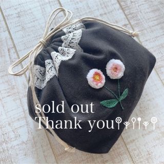 handmade刺繍巾着⚘デージー デイジー ひな菊 ヒナギク⚘ハンドメイド(ポーチ)