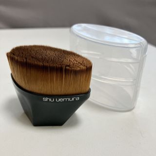 シュウウエムラ(shu uemura)のshuuemura ペタル55 ファンデーションブラシ(ブラシ・チップ)